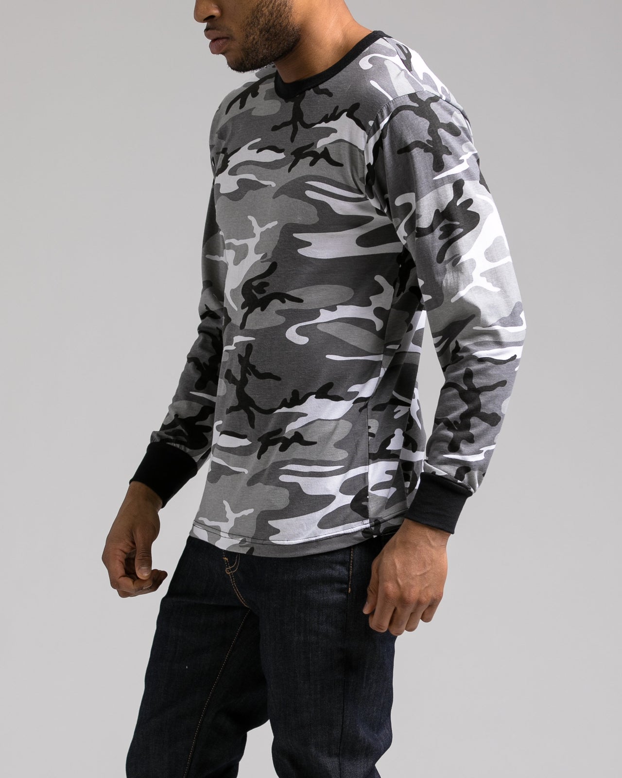 Color Camo Long Sleeve Tee - Color: City Camo | Grey