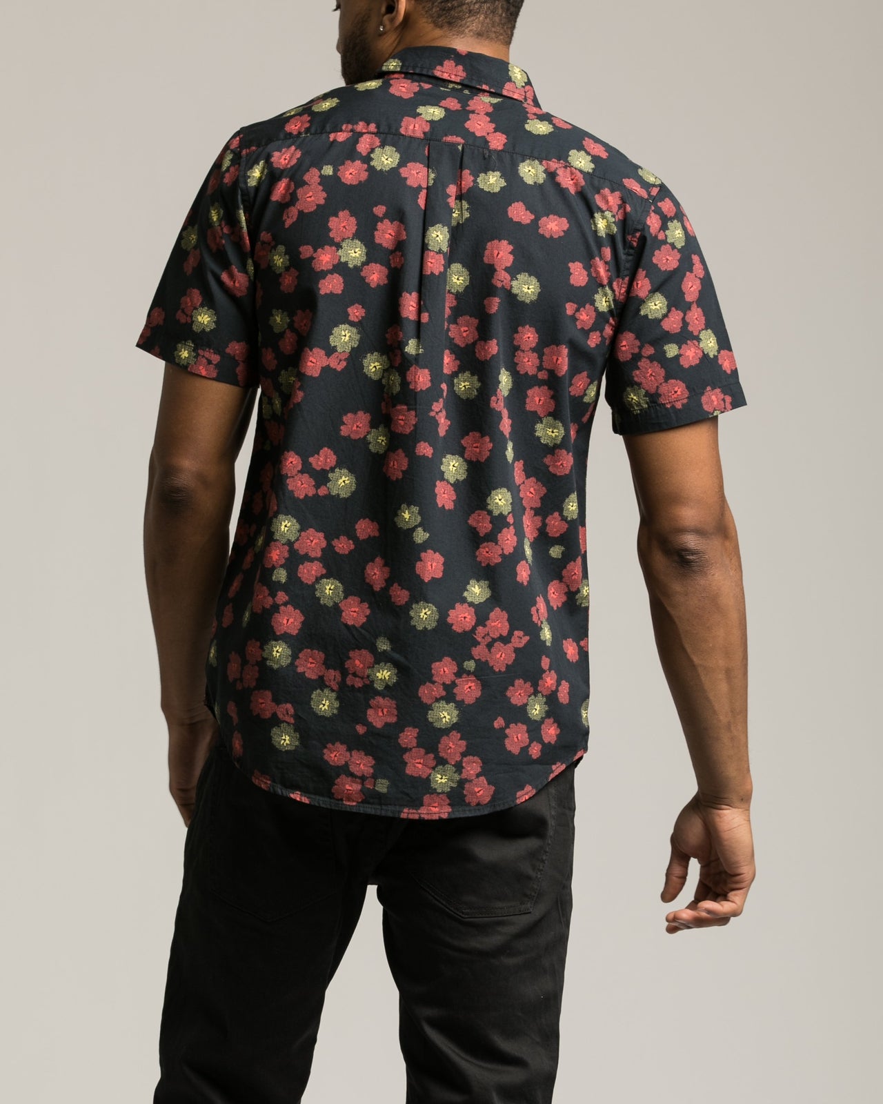 Felix Woven SS - Color: Black multi