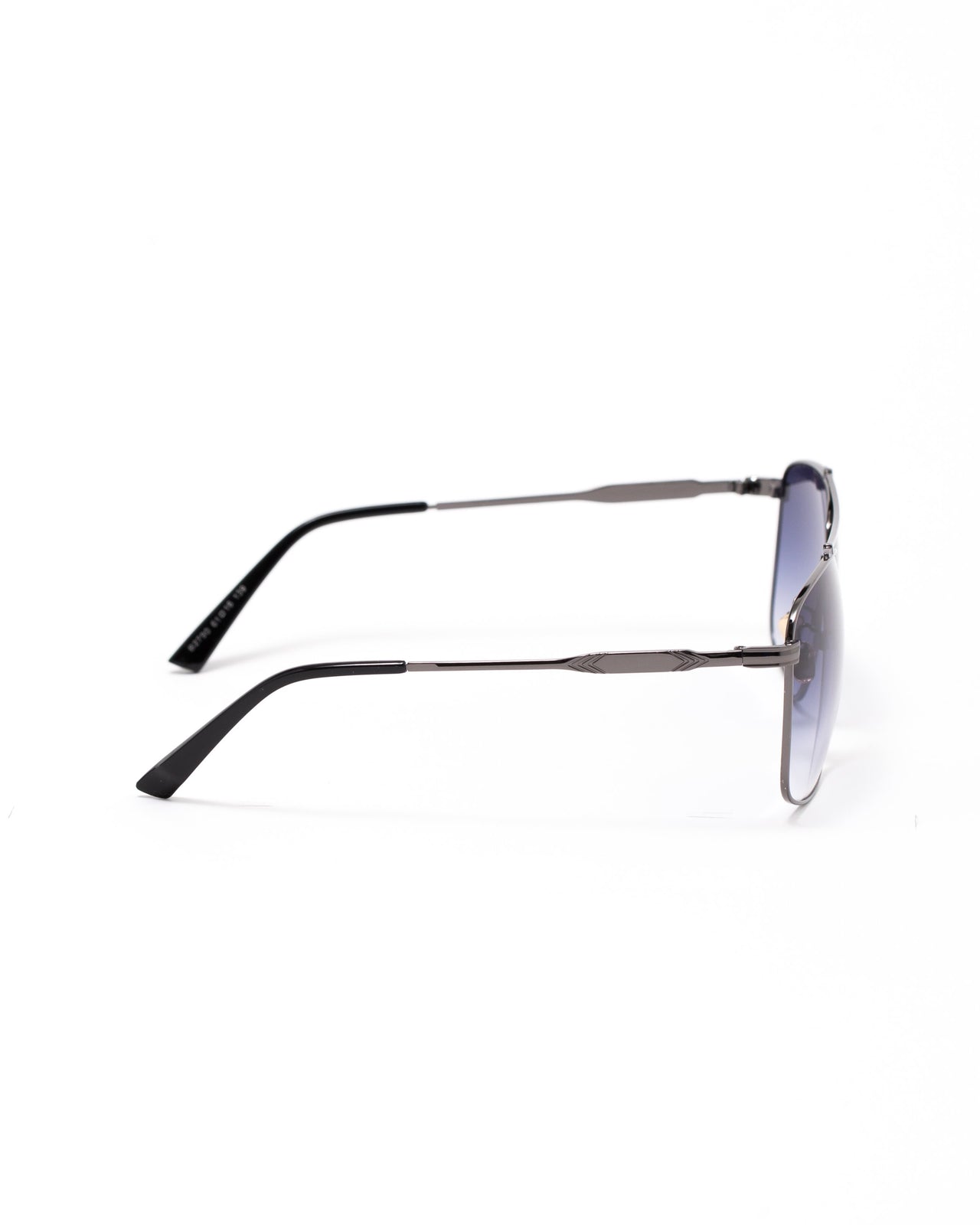 The B2790 Aviators - Color: Silver | Gray