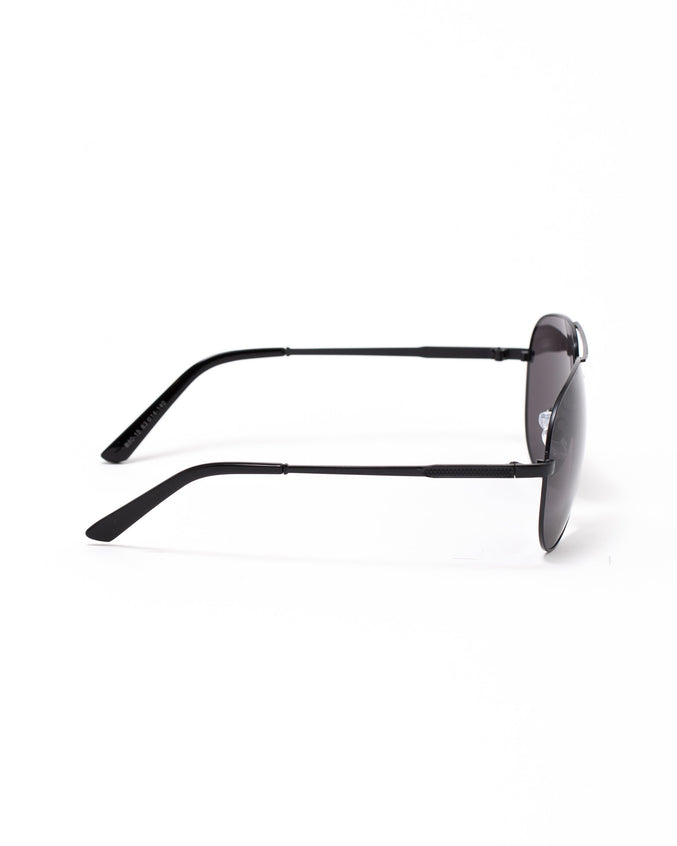 The B8015 Aviators - Color: Black/Black | Black