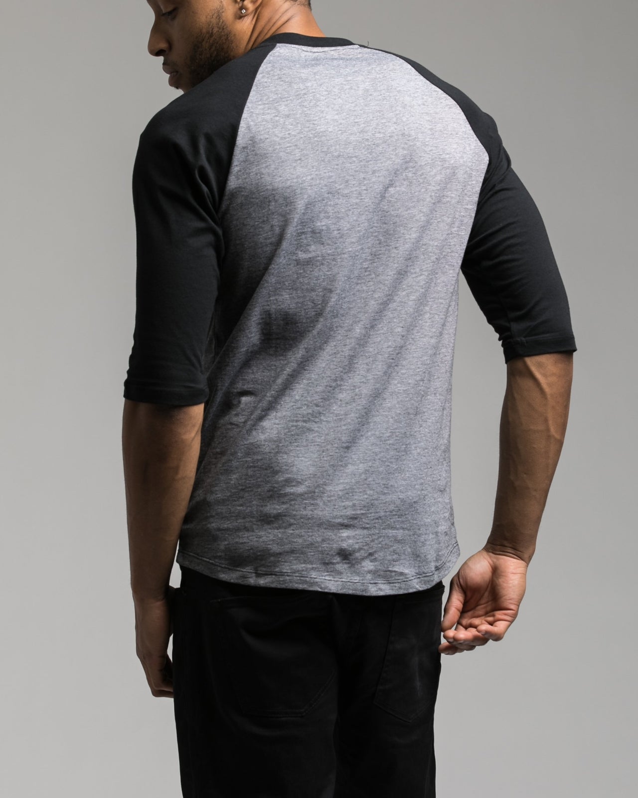 Contrast Henley Tee - Color: Black | Black