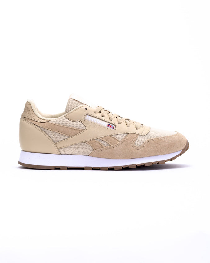 Classic Leather ESTL - Color: Straw/White | Beige