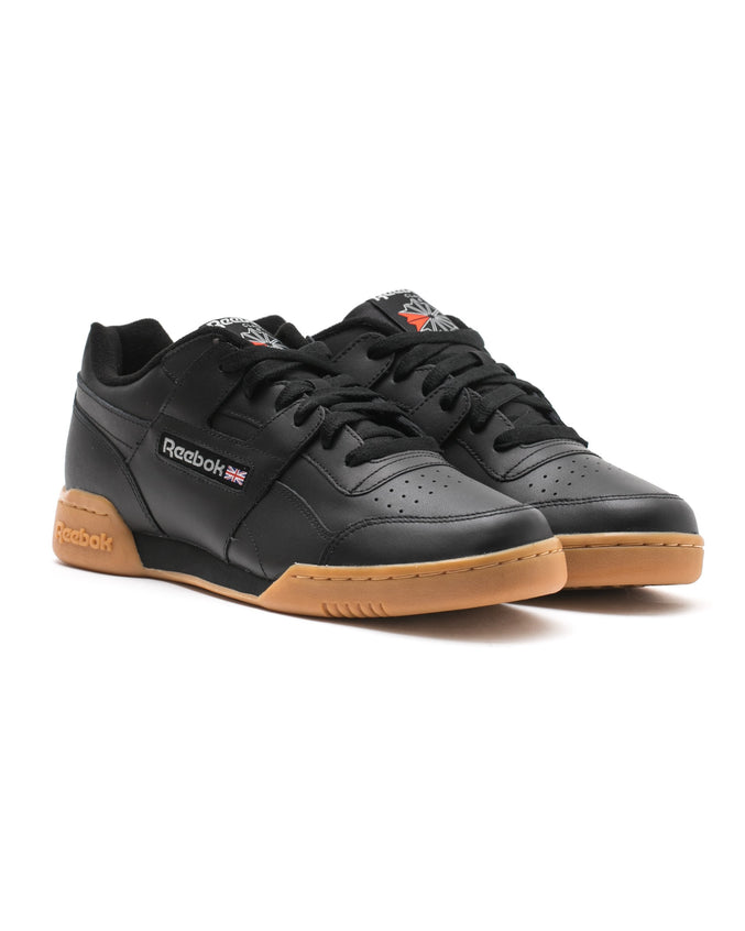 Workout Plus - Color: BLACK/CARBON/RED