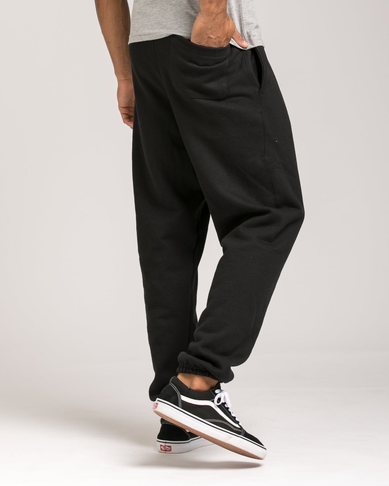 Reverse Weave Sweatpant - Color: Black | Black
