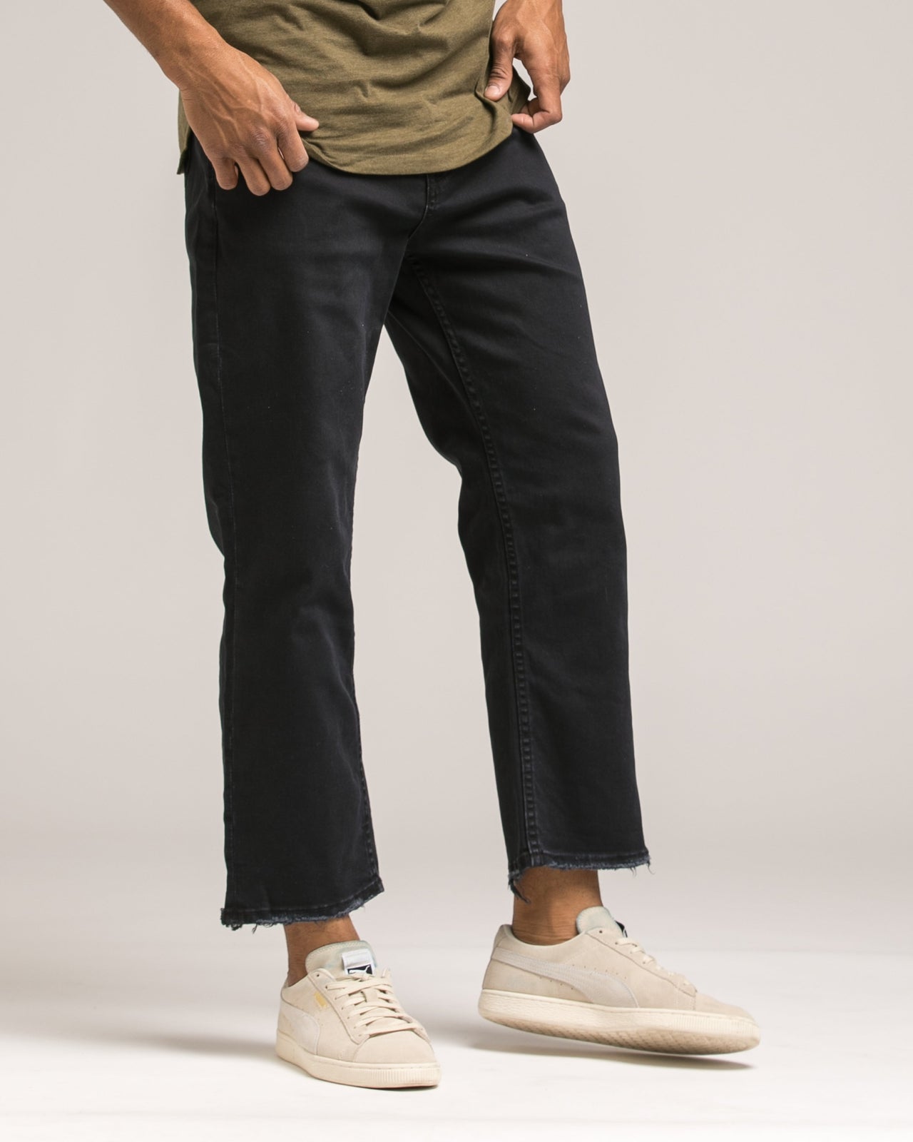 Tapered Crop Denim - Color: Black Rinse | Black