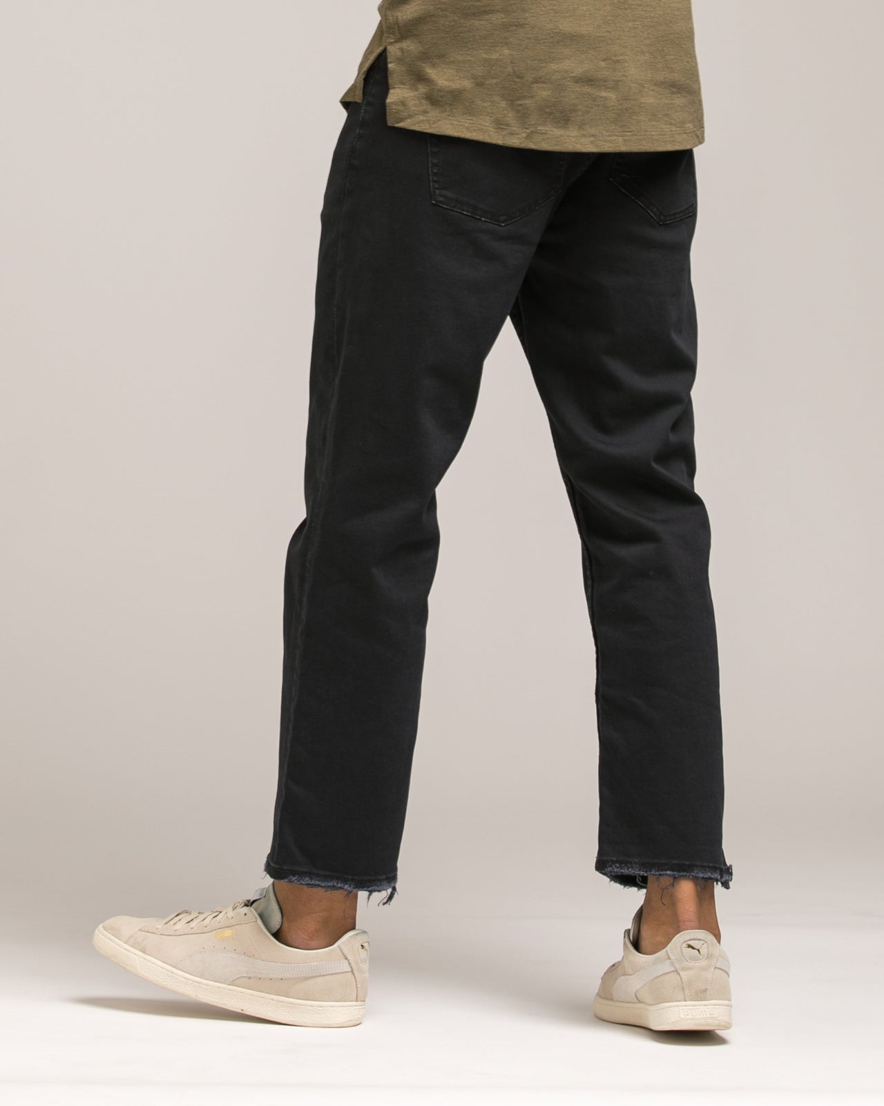 Tapered Crop Denim - Color: Black Rinse | Black