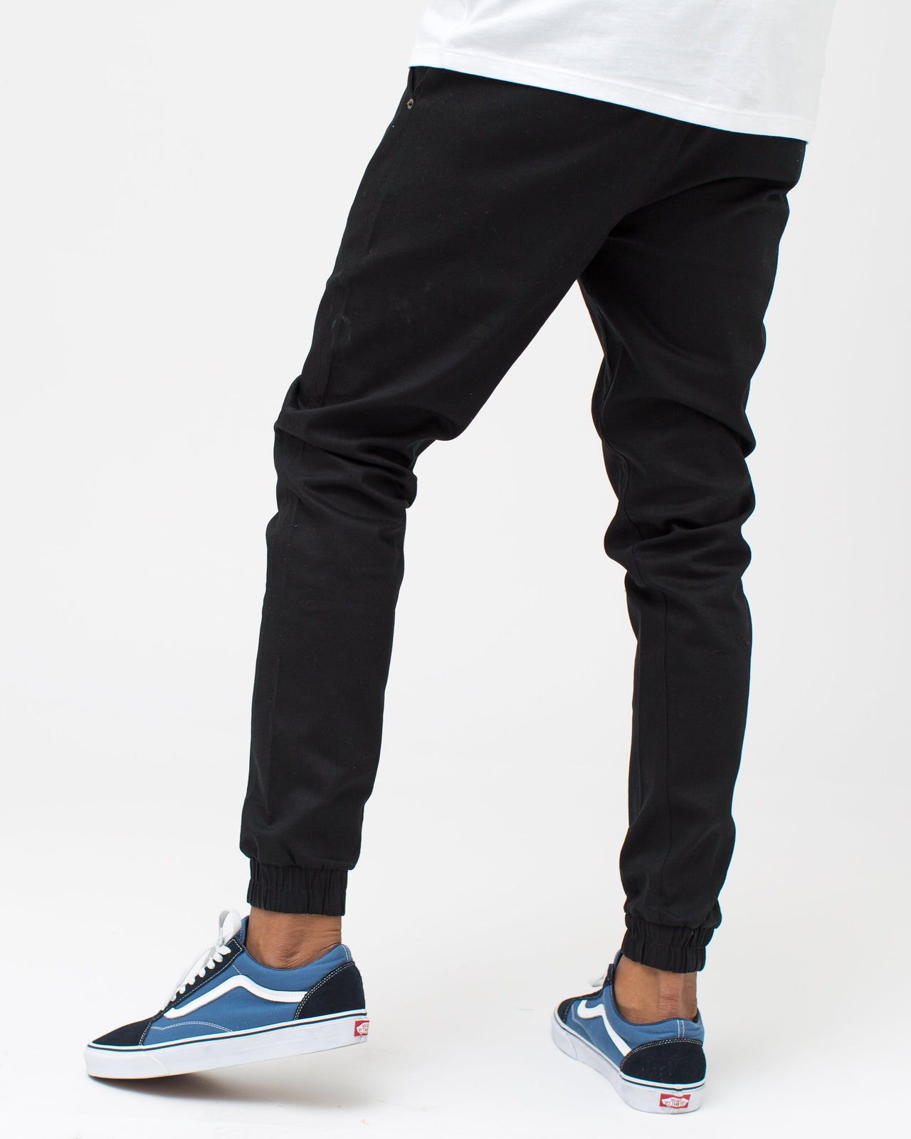 The Jogger Pant - Color: Black | Black