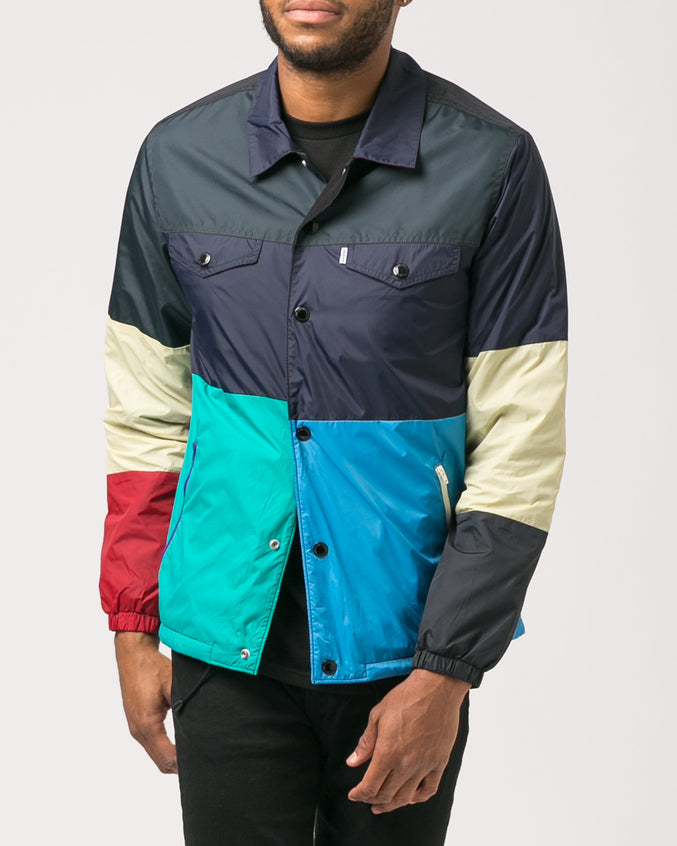 The Coach Trucker - Color: Baby Born | Multi