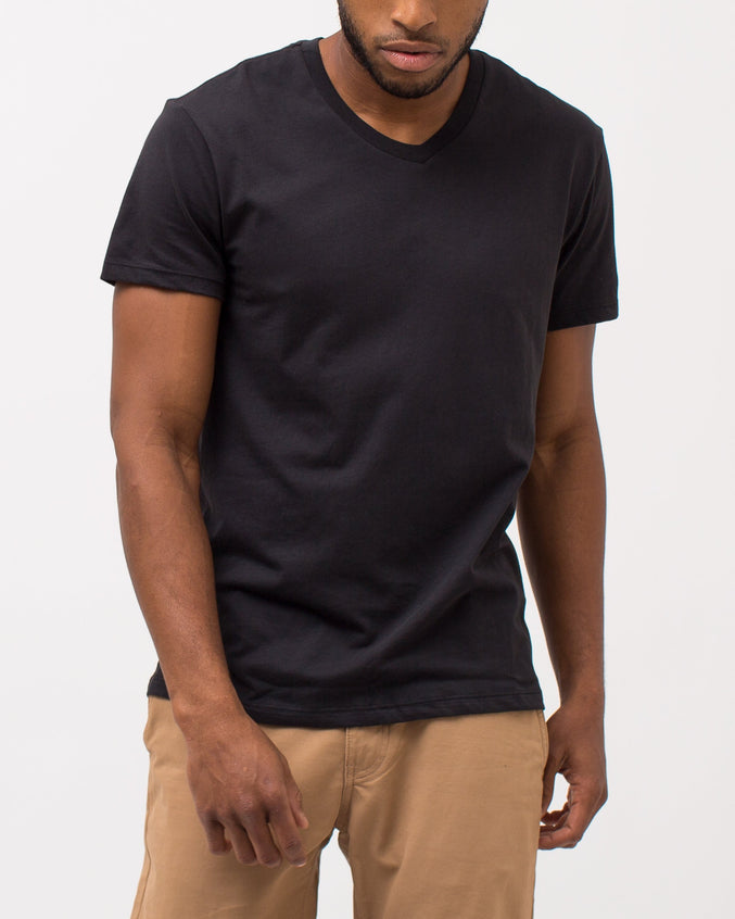 The Daily Vee - Color: Black | Black