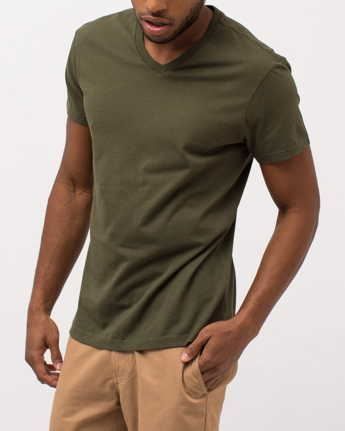 The Daily Vee - Color: Olive Night | Green