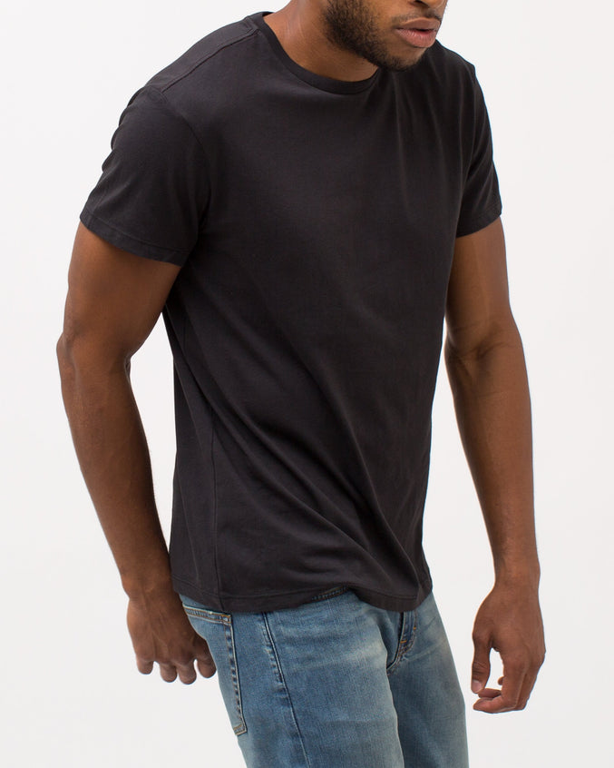 The Daily Tee - Color: Black | Black