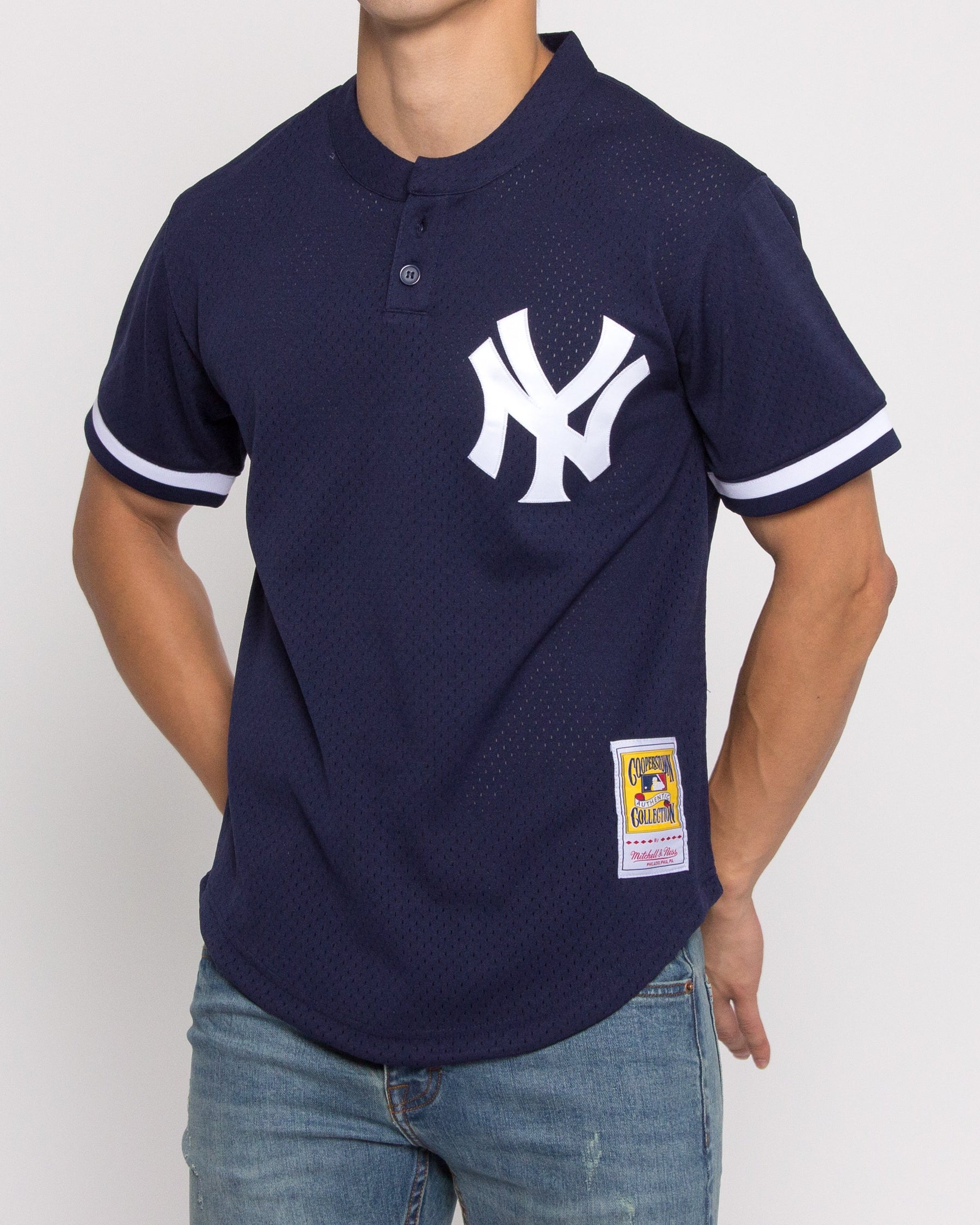 Mitchell & Ness, Shirts, Mitchell Ness Sz Medium Phillies Batting  Practice Jersey