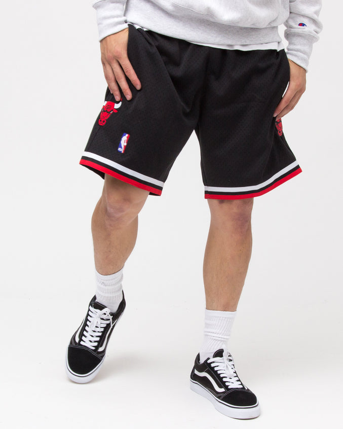 Chicago Bulls Swingman Shorts - Color: Black | Black