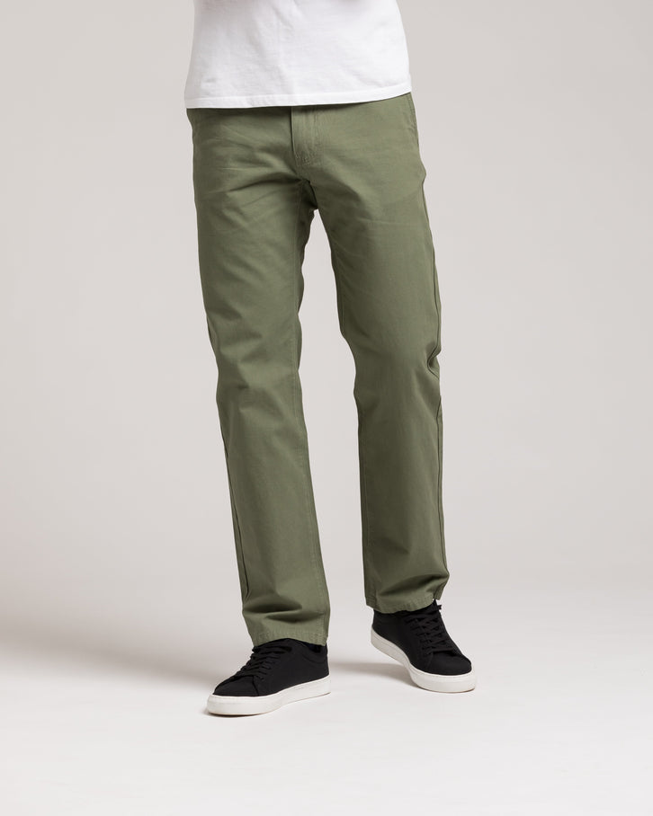 Slim Chino Pant