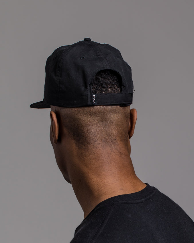 Isthmus Strapback - Color: BLACK | BLACK