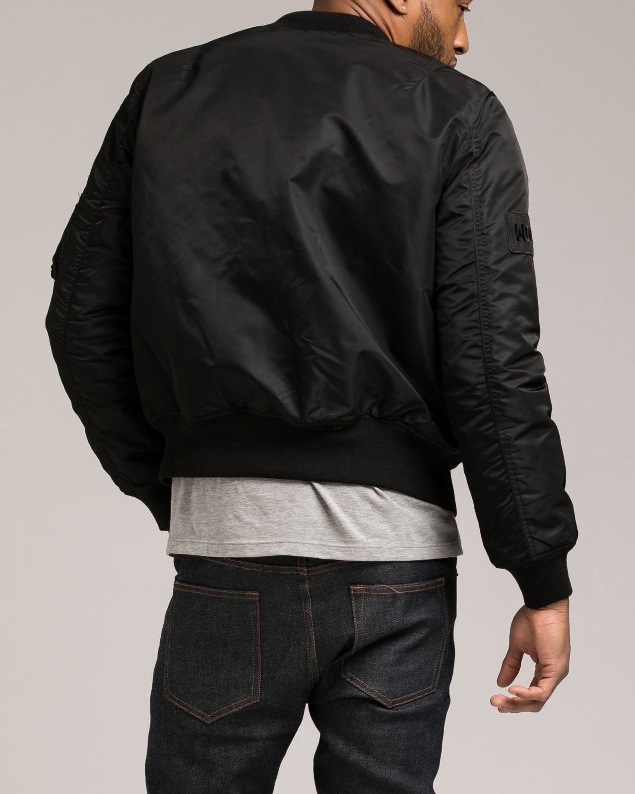 MA 1 Bomber - Color: Black| Black