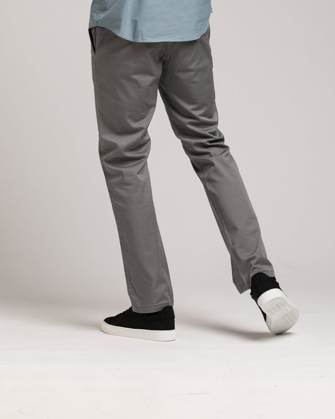 Week End Stretch Pant - Color: Smoke | Gray