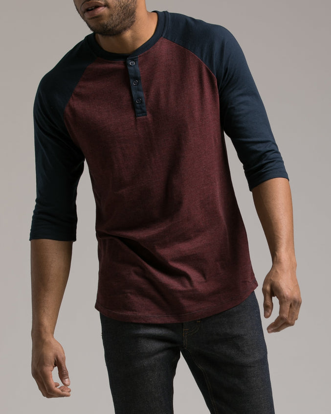 Contrast Heather Henley Tee - Color: Rojo Heather | Red