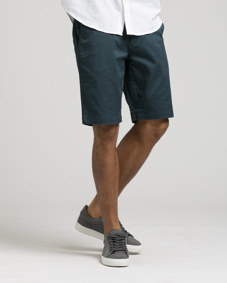 Weekend Stretch Short