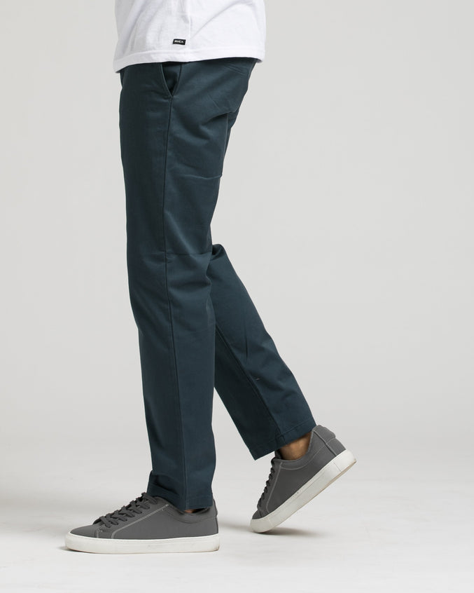 Week End Stretch Pant - Color: Midnight | Blue