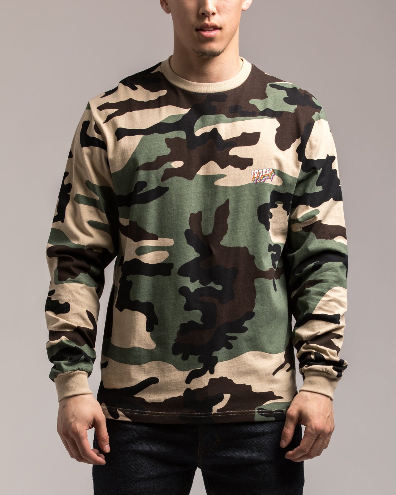All The Lights Tee - Color: New Woodland | Green
