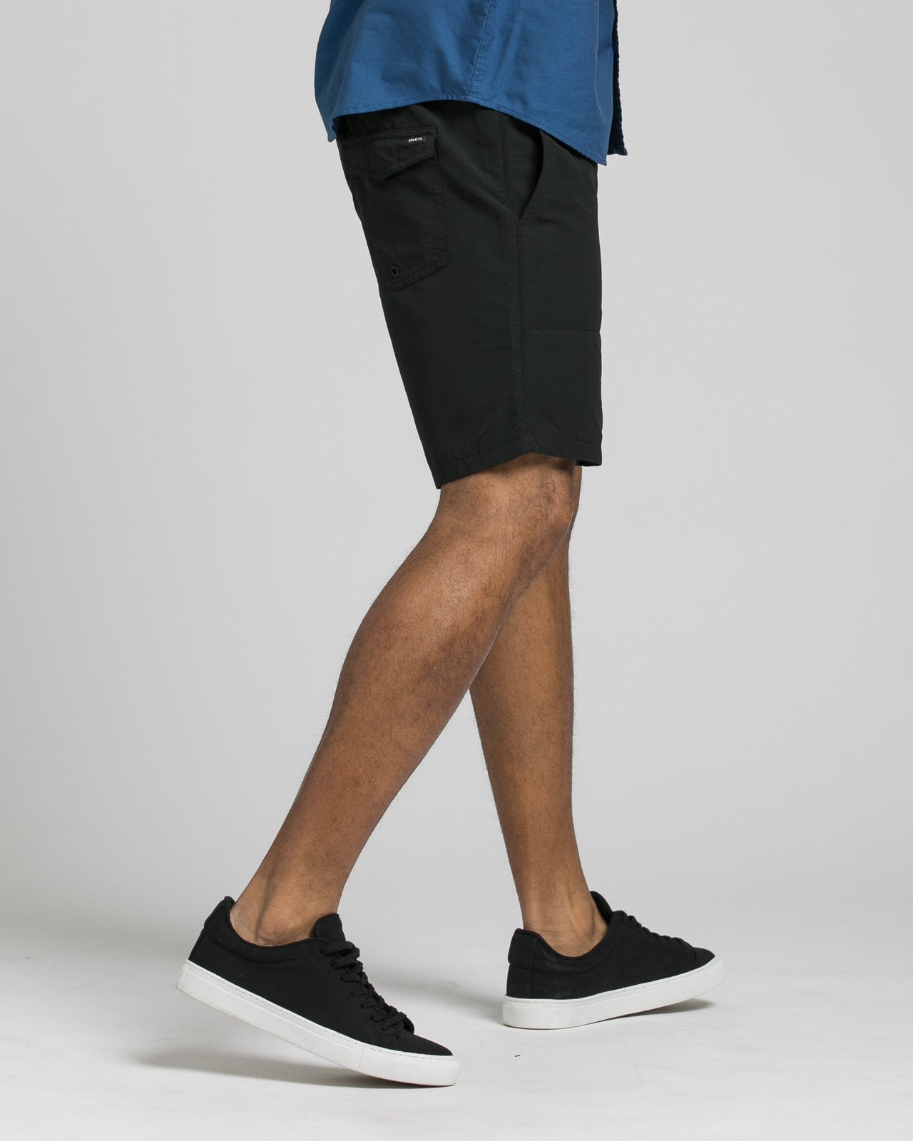 Arch Hybrid Short - Color: Rvca Black | Black