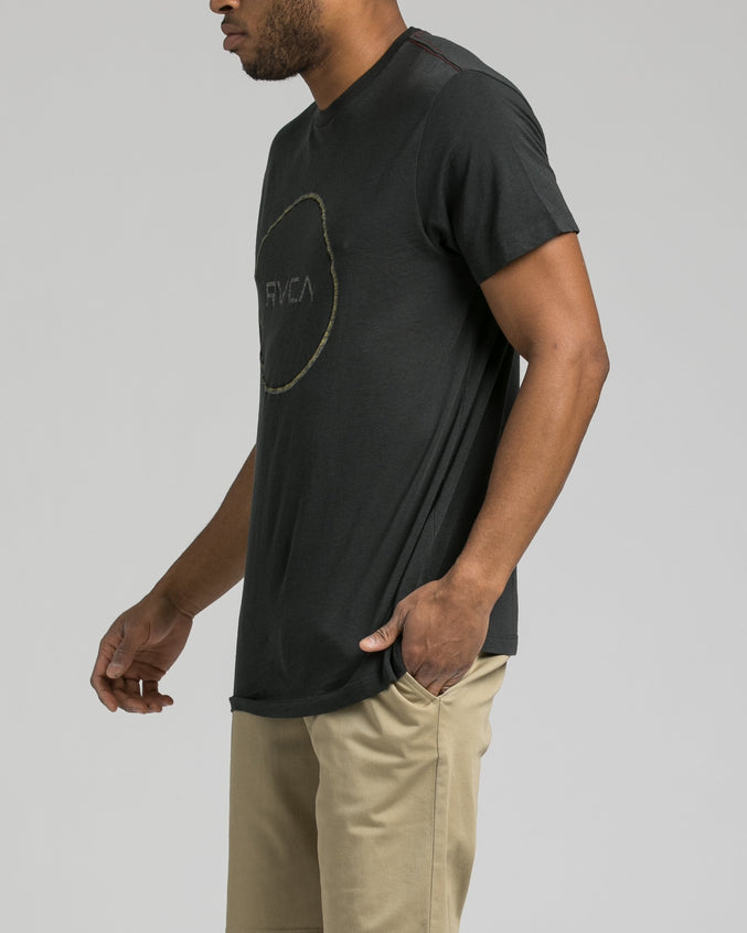 Tri Motors Tee - Color: Pirate Black | Black