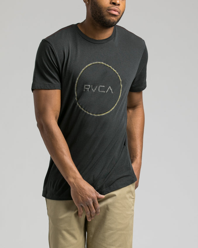 Tri Motors Tee - Color: Pirate Black | Black