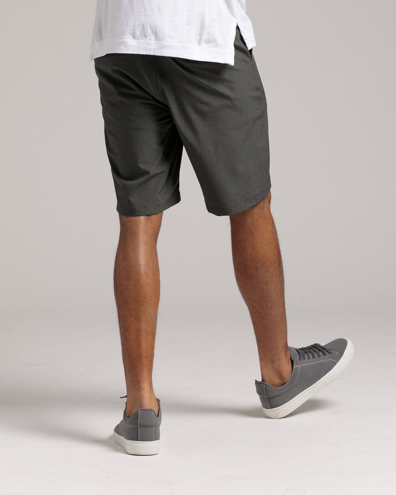Huxley Short - Color: Gun Metal | Gray