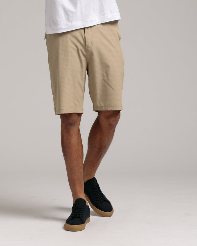Huxley Short - Color: Khaki | Beige