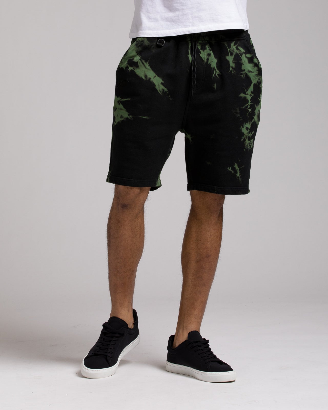Karlow Shorts - Color: Black | Black