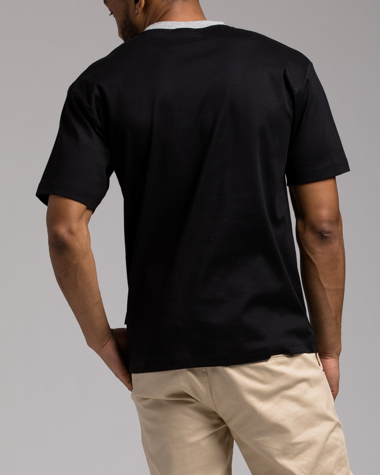 Emery SS Tee - Color: Black | Black