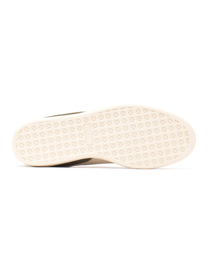 Classic Suede Plus - Color: Falcon/ Rock Ridge | Gray